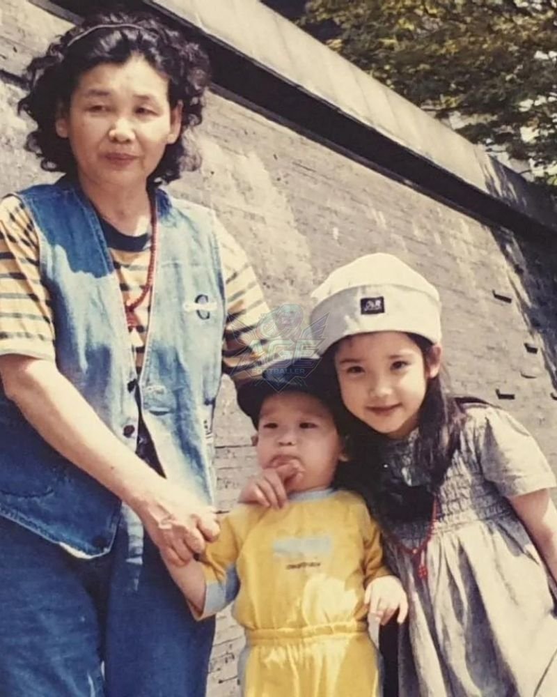 IU Parents and Siblings