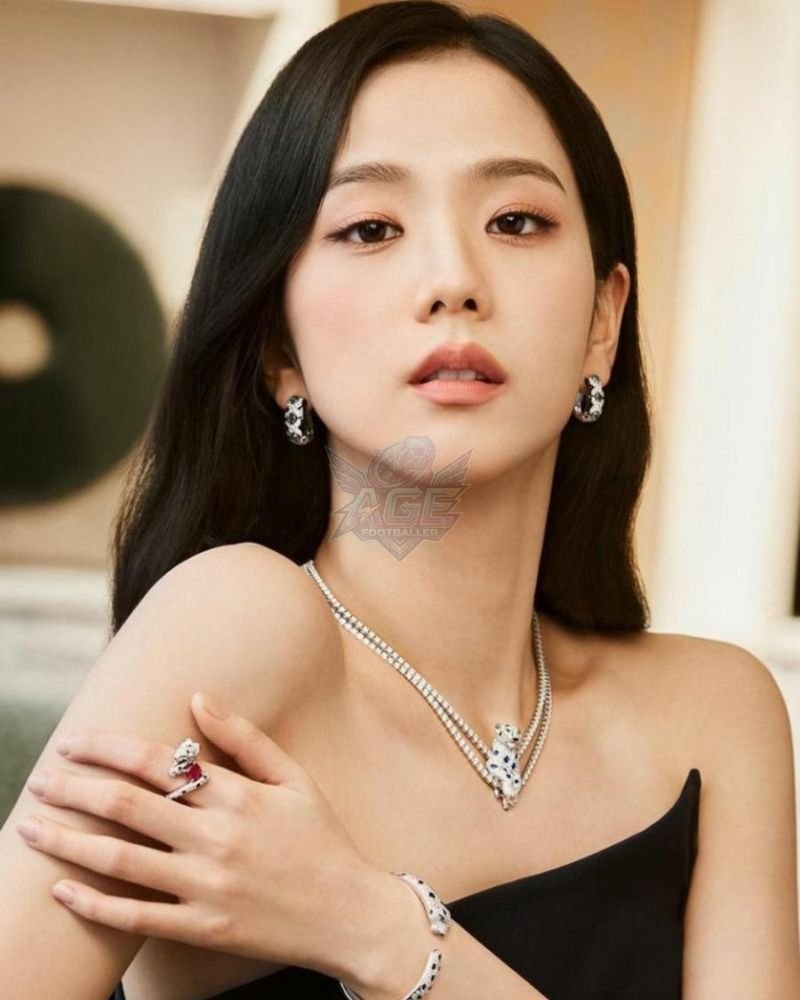 Jisoo Age, Height, Networth, Songs and Wiki/Bio